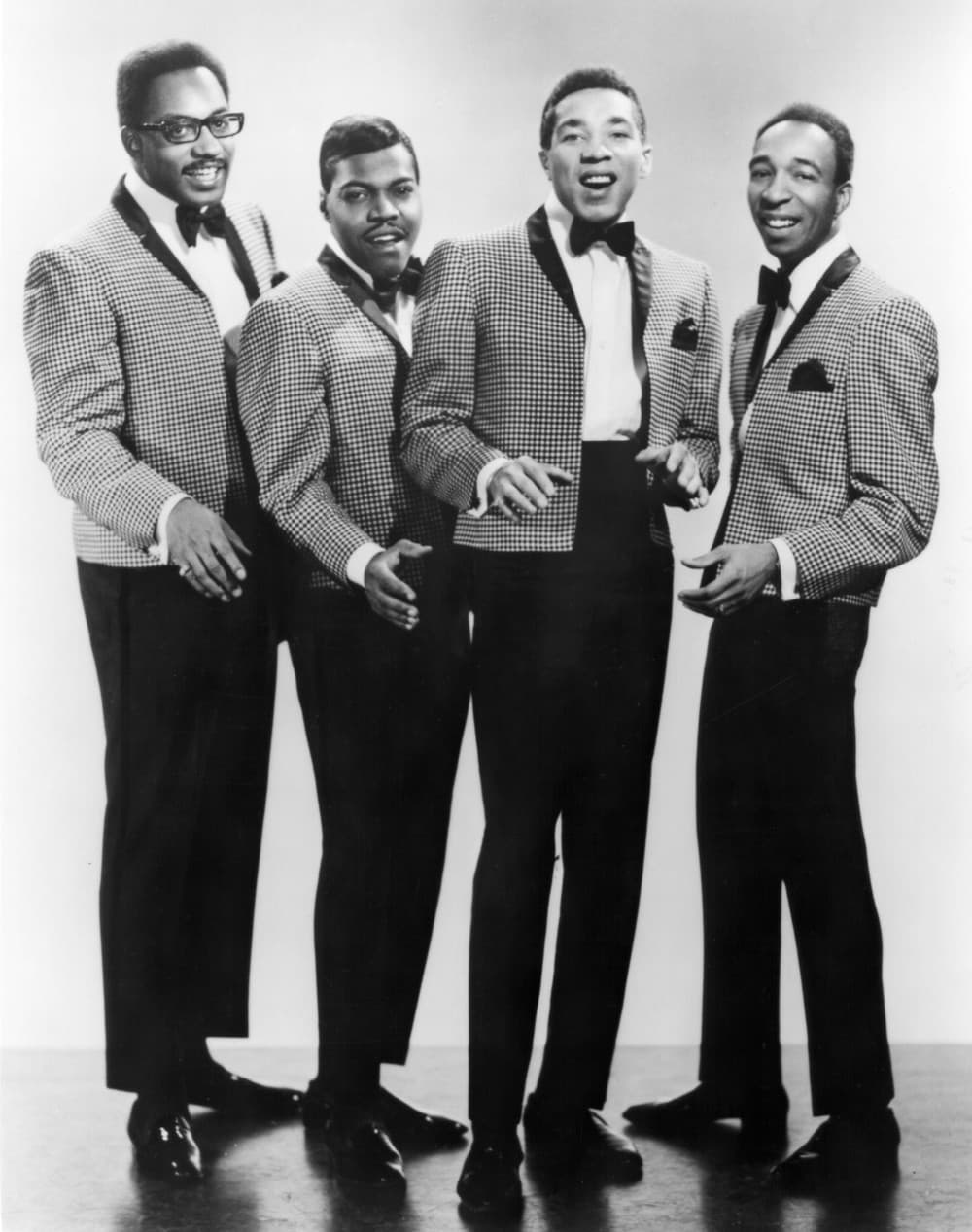 Smokey Robinson & The Miracles image